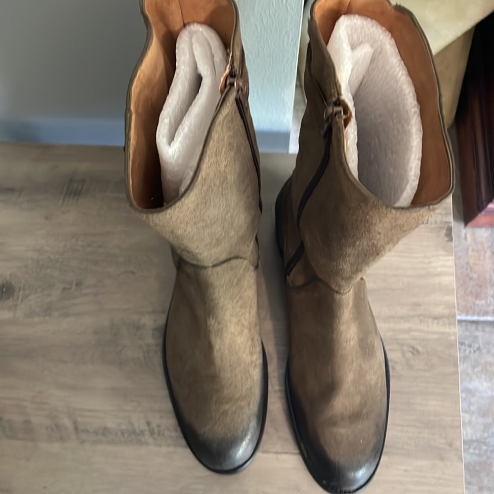 Steve Madden Luxe Tory Boot in Suede Brown - Picture 10 of 10